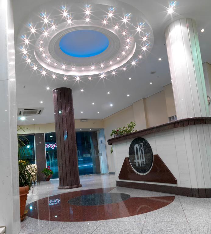 Alex Hotel Tripoli Exteriér fotografie